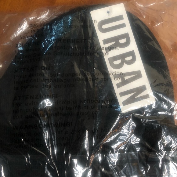 Coney Island Picnic Love Beanie Embroidered Peace Symbol Black NEW - Picture 6 of 7